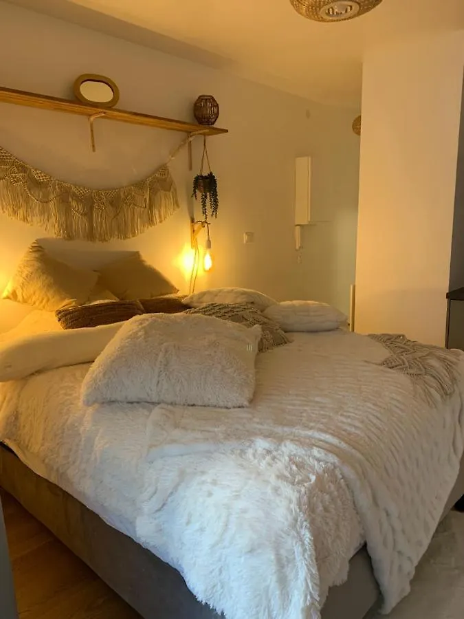 Apartment Studio Tt Confort Coeur Ville Avec Terrasse Et Parking Gratuit Sanary-sur-Mer